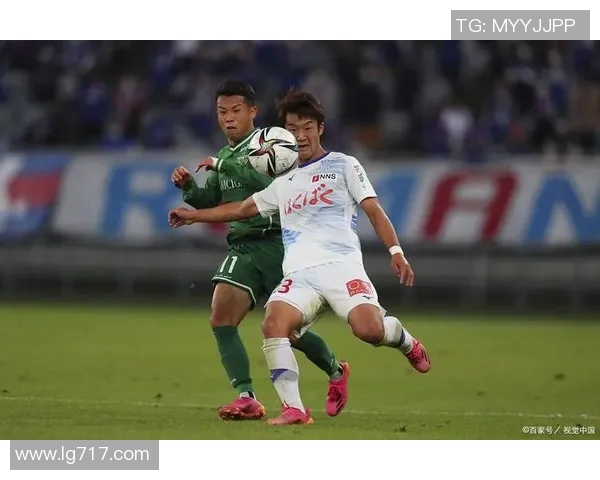 长崎成功丸与甲府的激烈对决展现足球魅力与团队精神